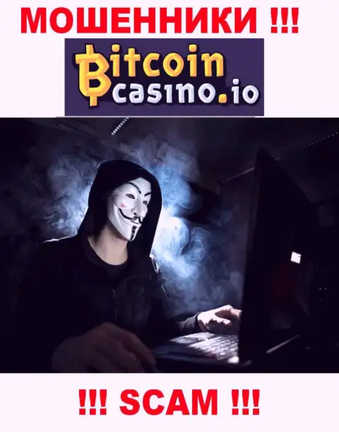 Информации о лицах, которые управляют Bitcoin Casino во всемирной интернет сети разыскать не удалось